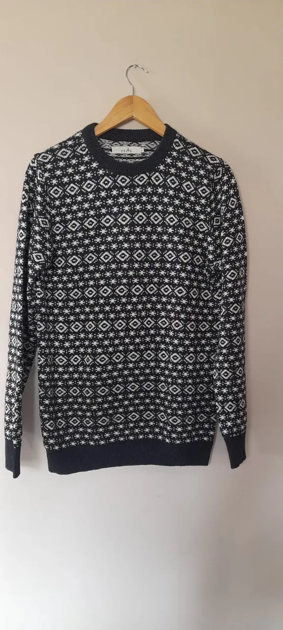 Sweater Generico - imagen 1