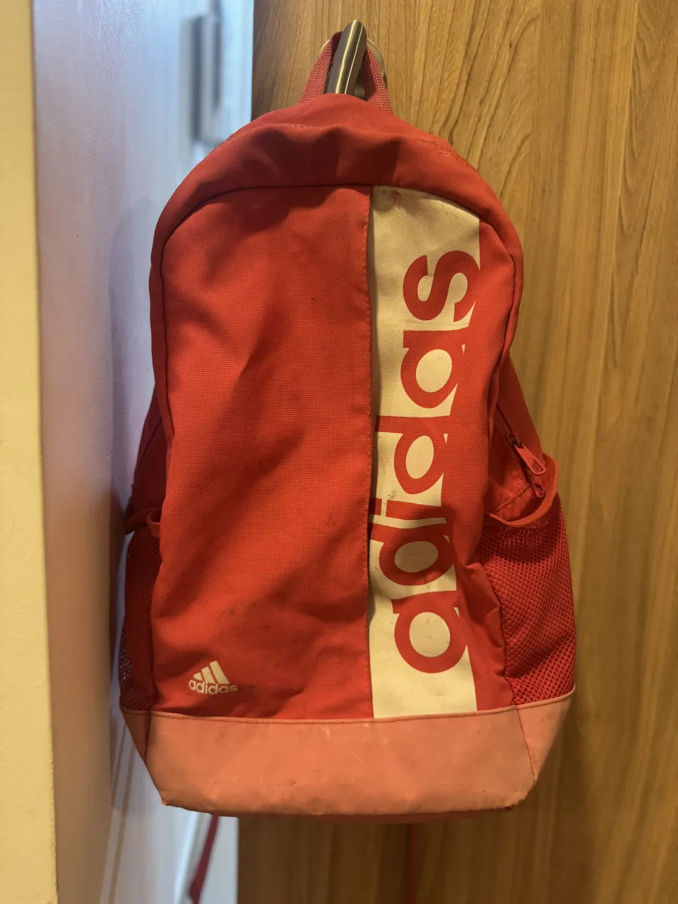 Mochila adidas - imagen 1