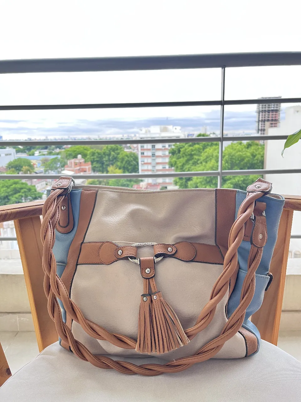 Cartera Rosetti