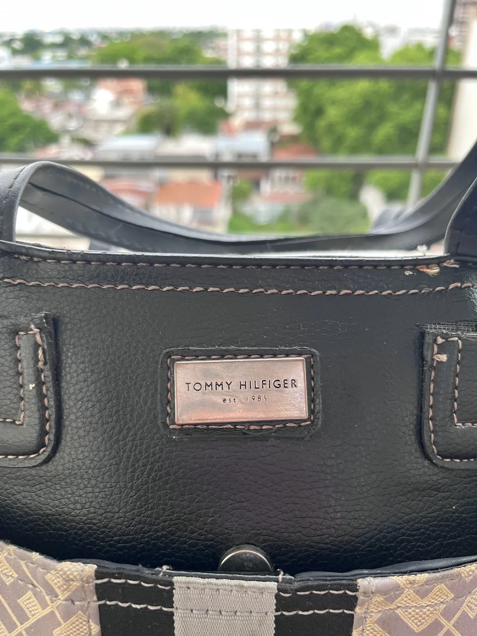 Bolso Tommy Hilfiger - imagen 2