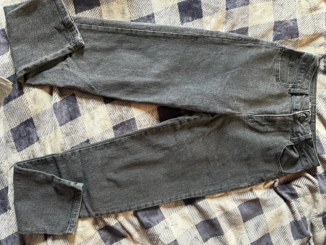 Jean Volcom - imagen 1