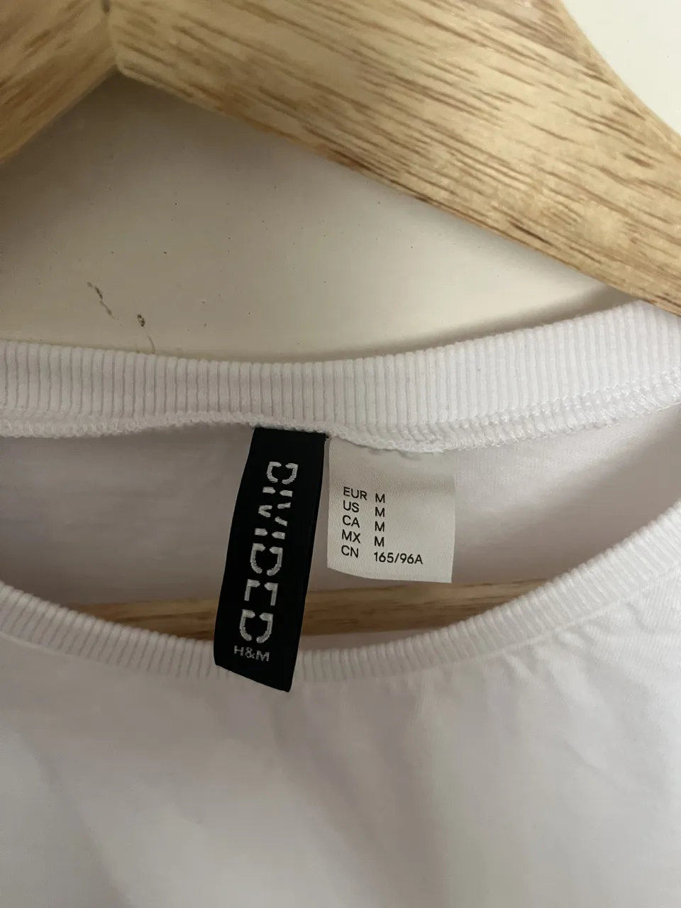 Remera H&M - imagen 3