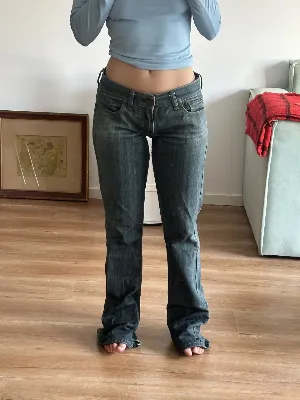 Levi's
