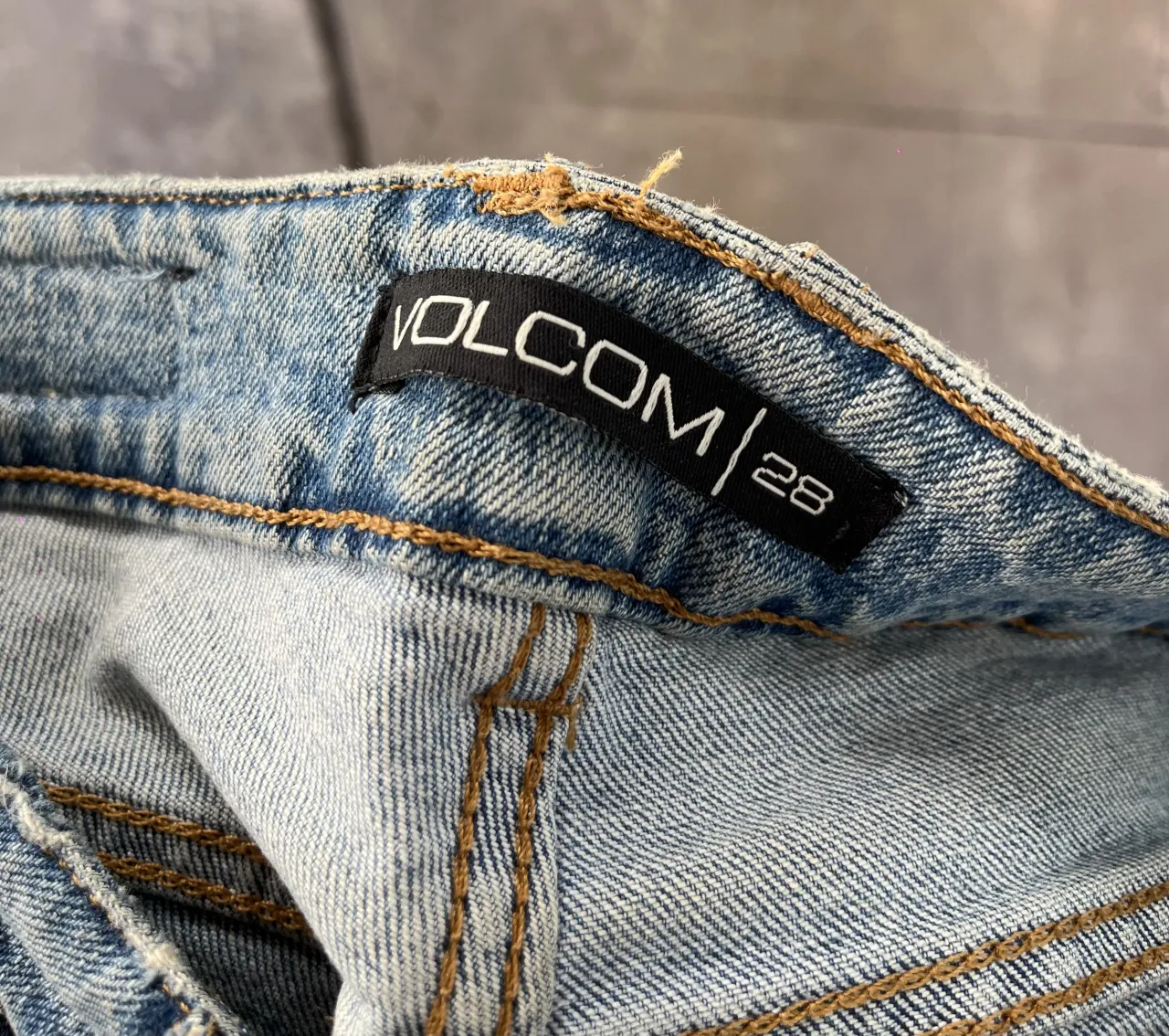 Jean Volcom - imagen 5