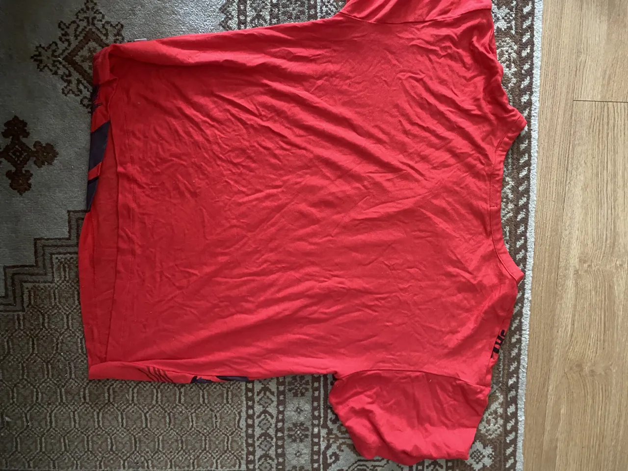 Remera Kosiuko