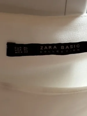 Zara Basic