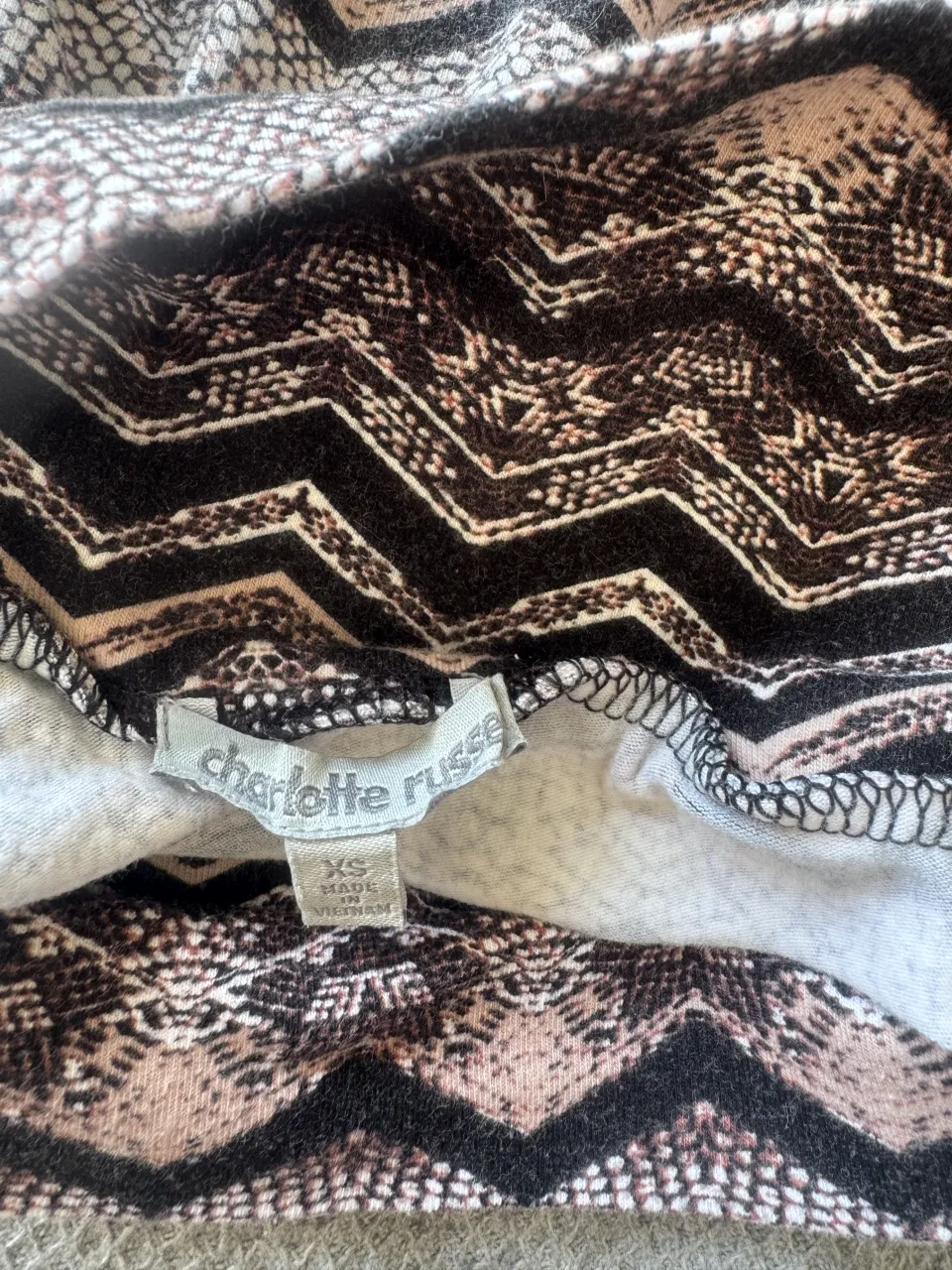 Pollera Charlotte russe - Vista 3