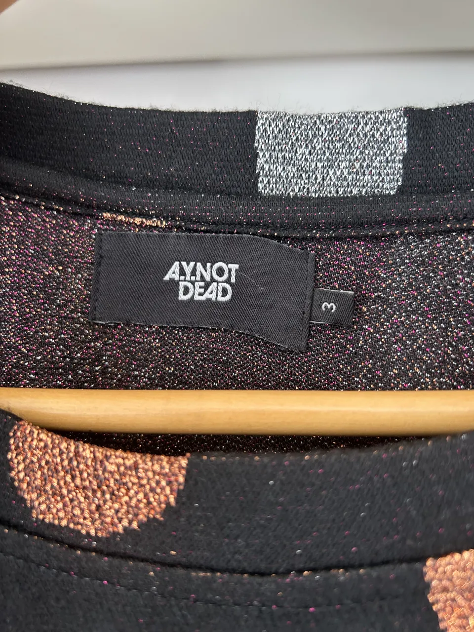 Sweater Ay Not Dead - imagen 2