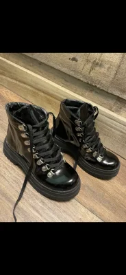 V collection