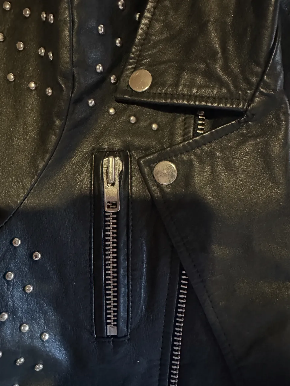 Campera Uma - imagen 2