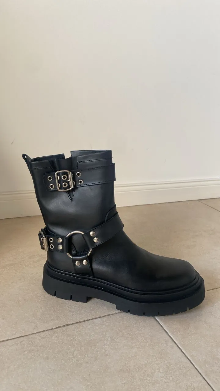 Botas Zizit - imagen 2