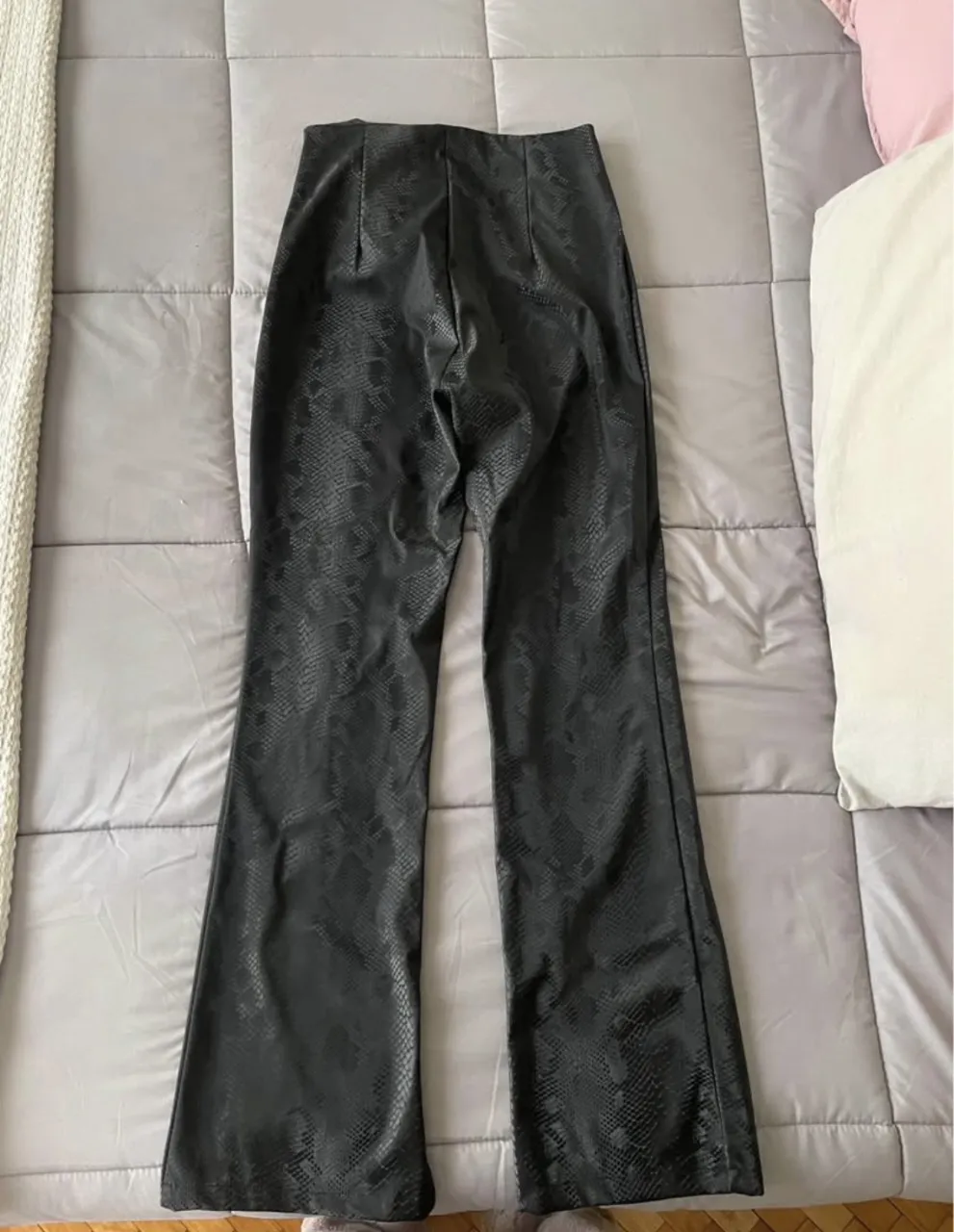 Pantalón No tiene - Vista 3