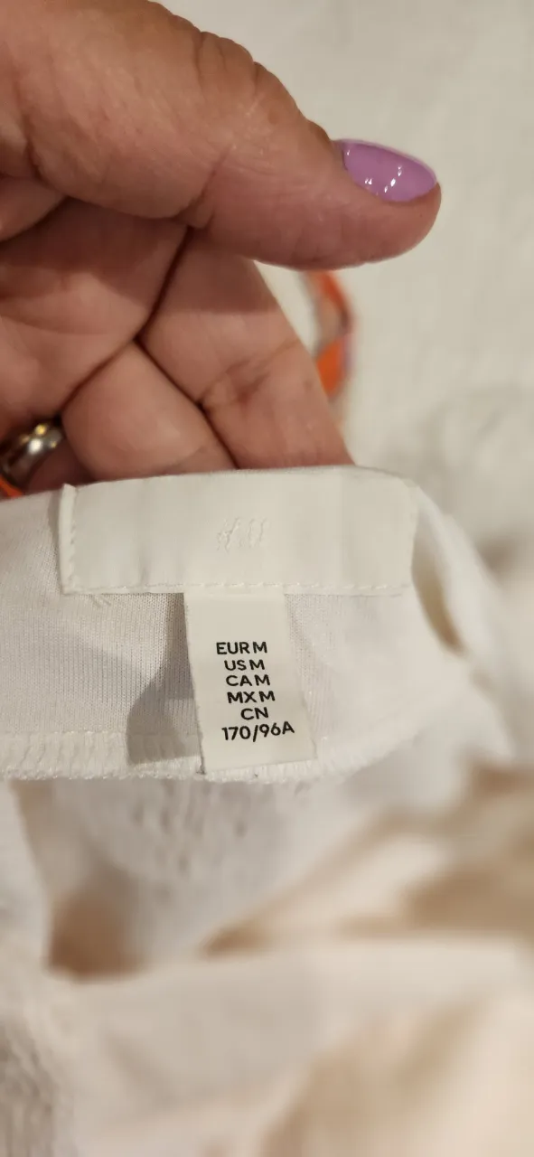 Remera H&M - imagen 2