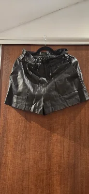 Zara Basic