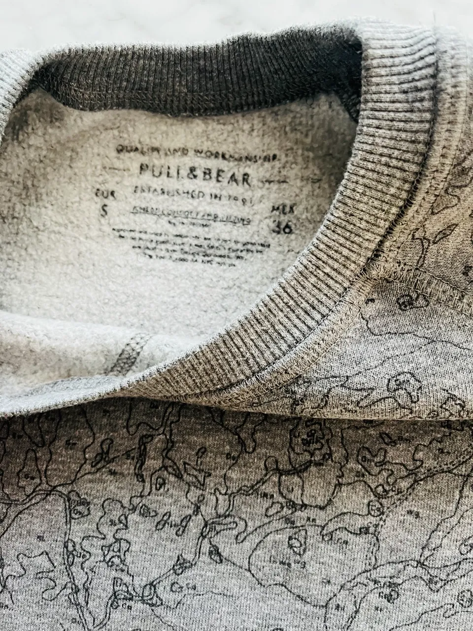 Buzo Pull&bear - imagen 2