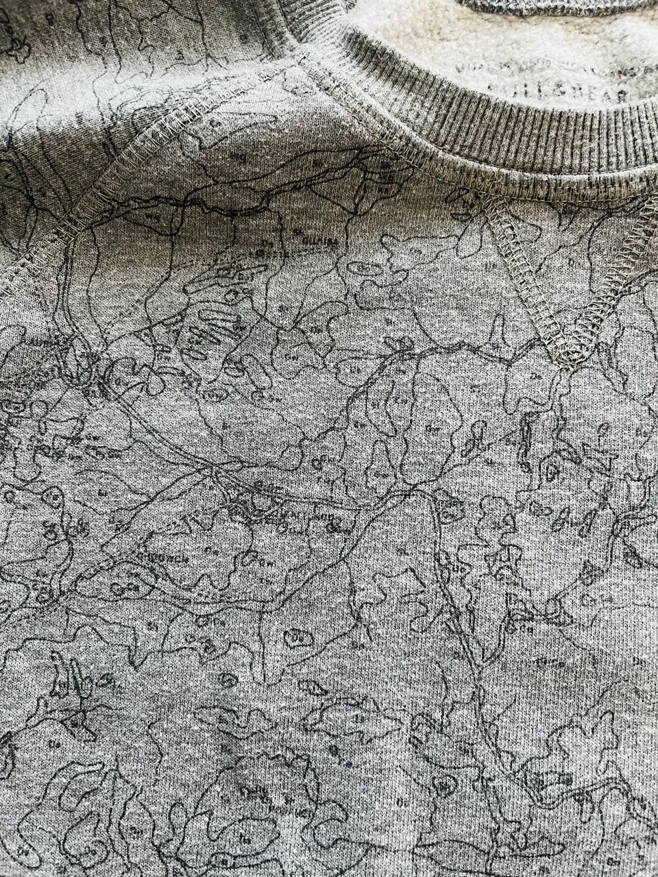 Buzo Pull&bear - imagen 4