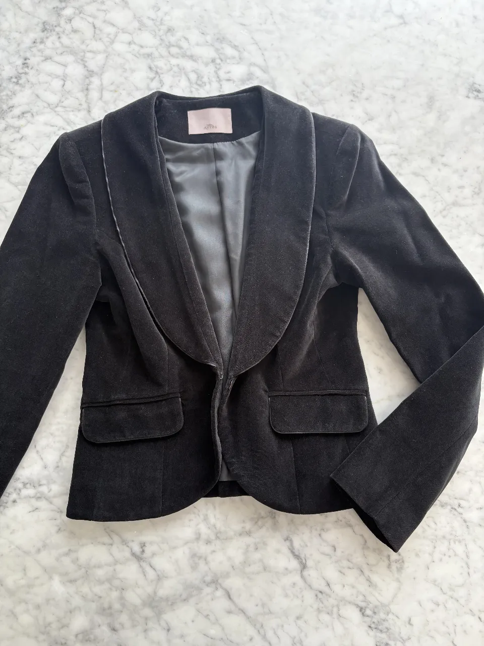 Blazer Ayres