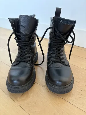 Cleta shoes