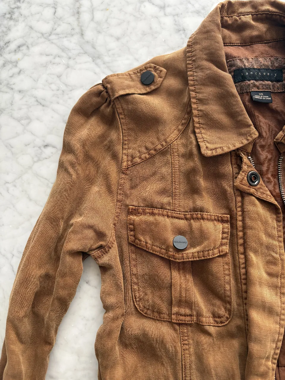Campera Sanctuary - imagen 4
