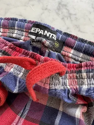 ELEPANTS