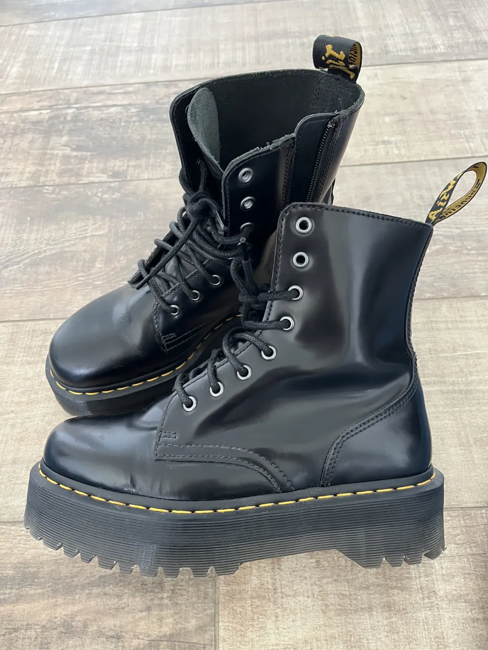 Borcegos Dr. Martens - imagen 5