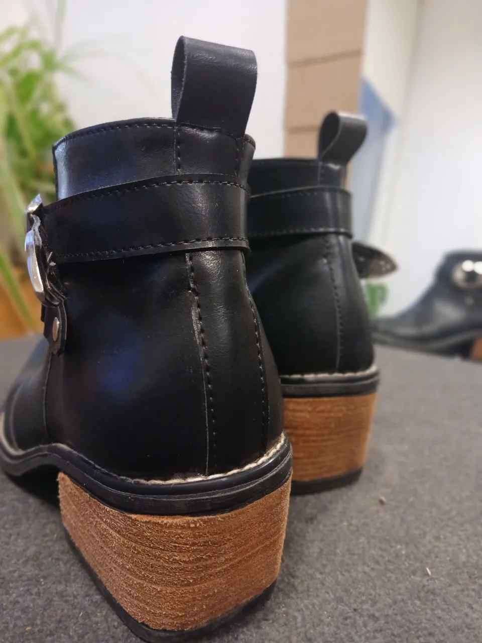 Botines A ≠ - imagen 2
