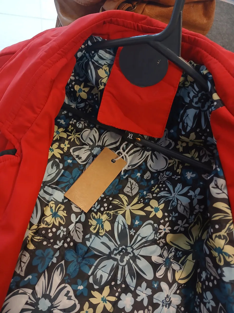 Campera A ≠ - imagen 3