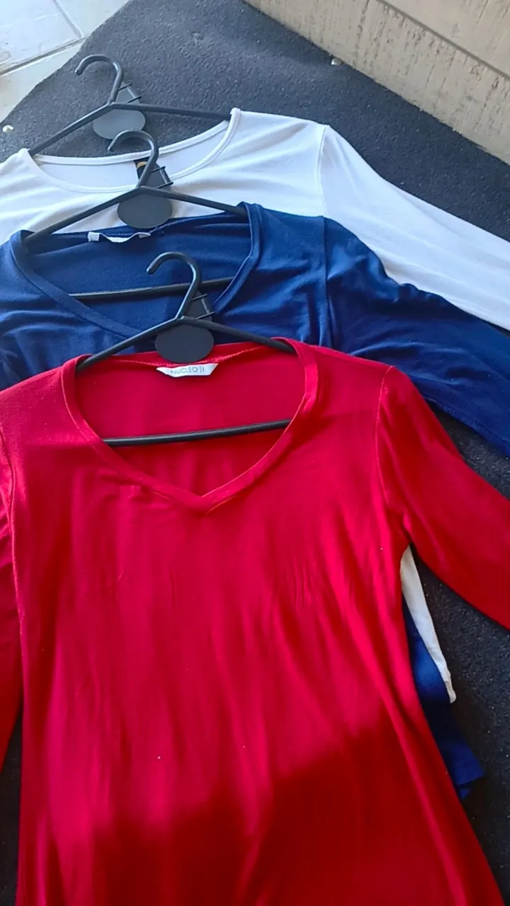 Remera A ≠ - imagen 2