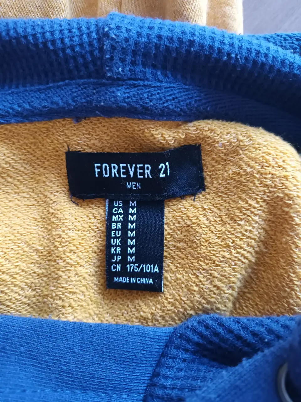 Buzo Forever 21 - imagen 3