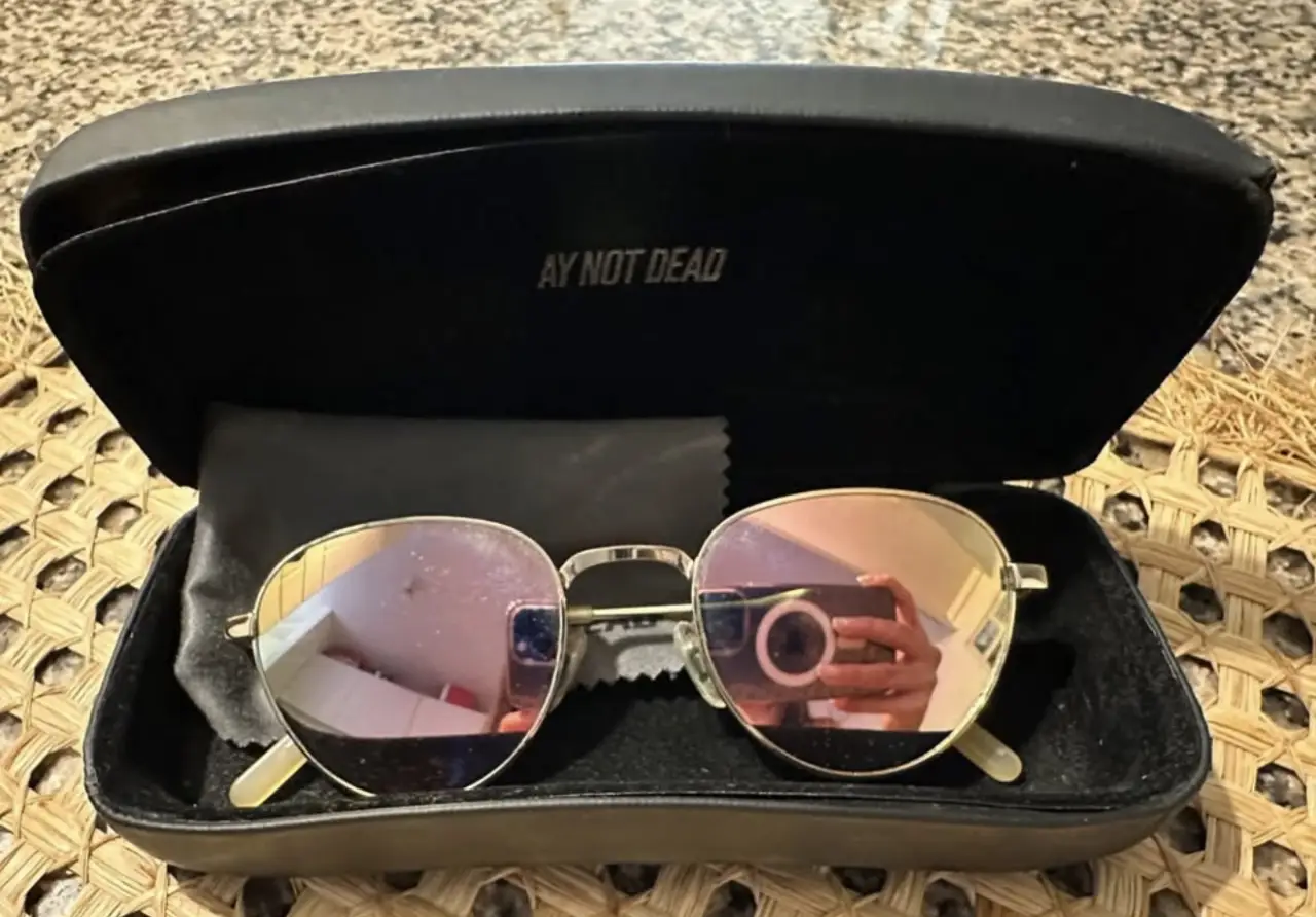 Anteojos Ay Not Dead - imagen 6