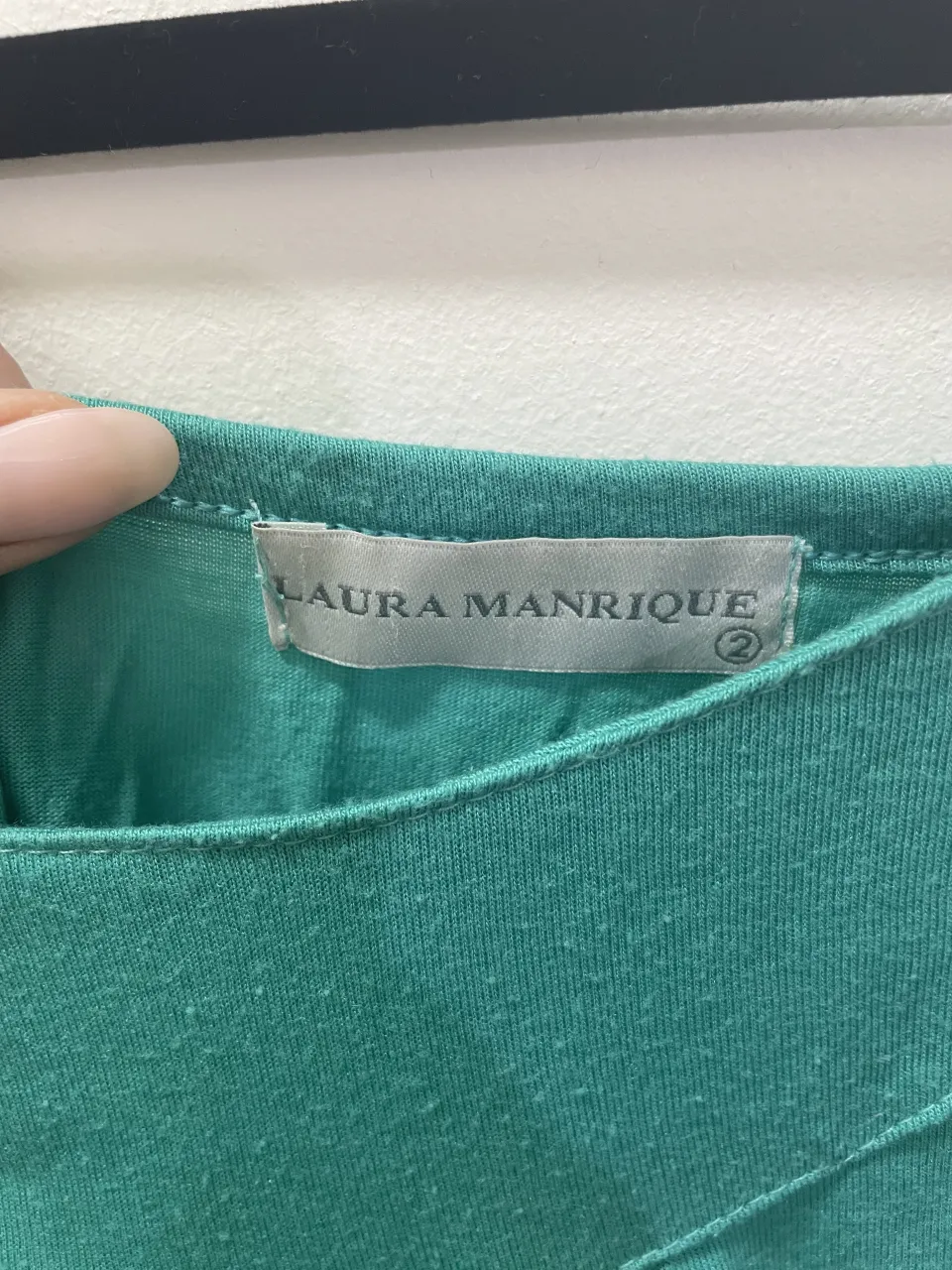 Musculosa Laura manrique - imagen 3