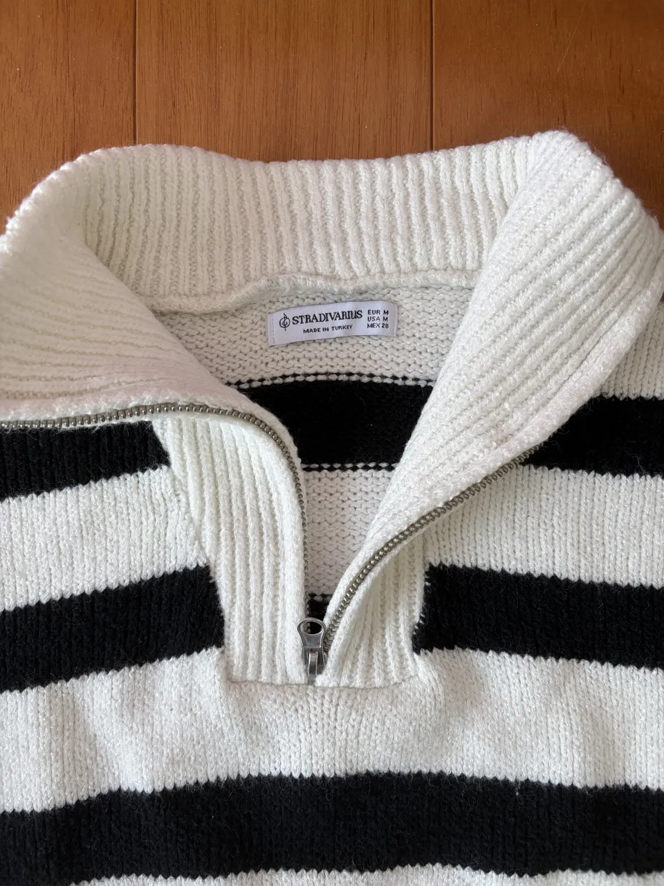 Sweater Stradivarius - imagen 4