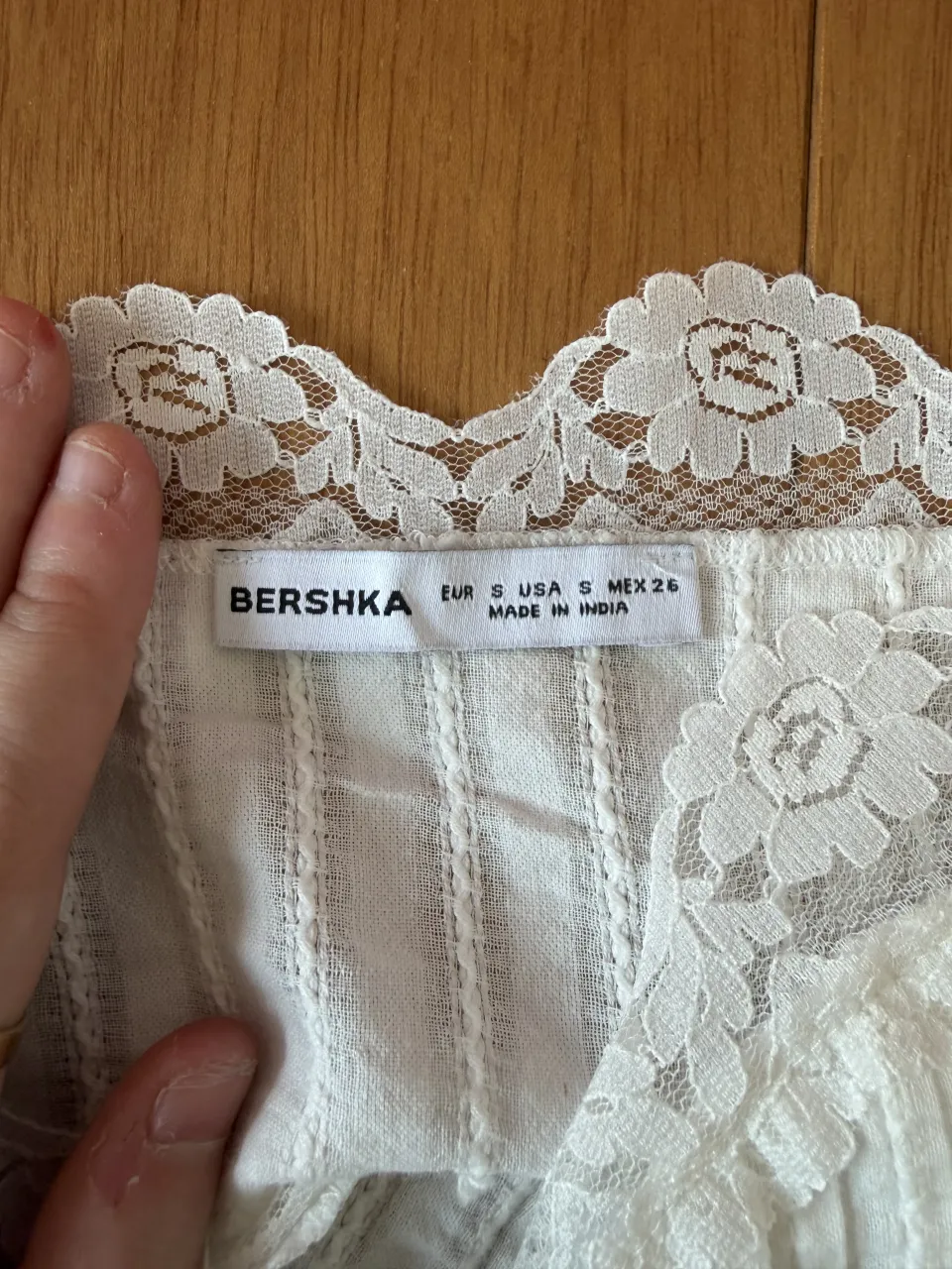 Top Bershka - imagen 2