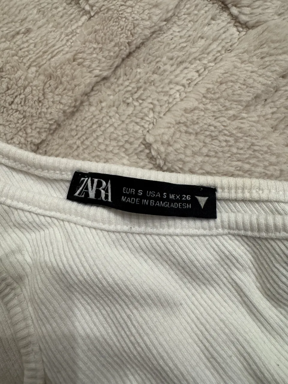 Top Zara - imagen 3