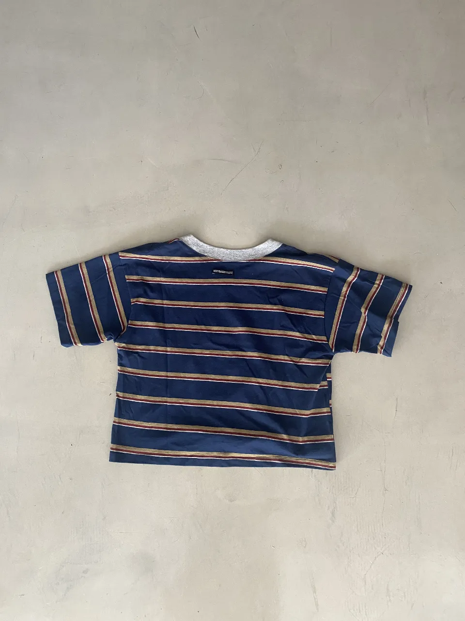 Remera Sin marca miniatura 2