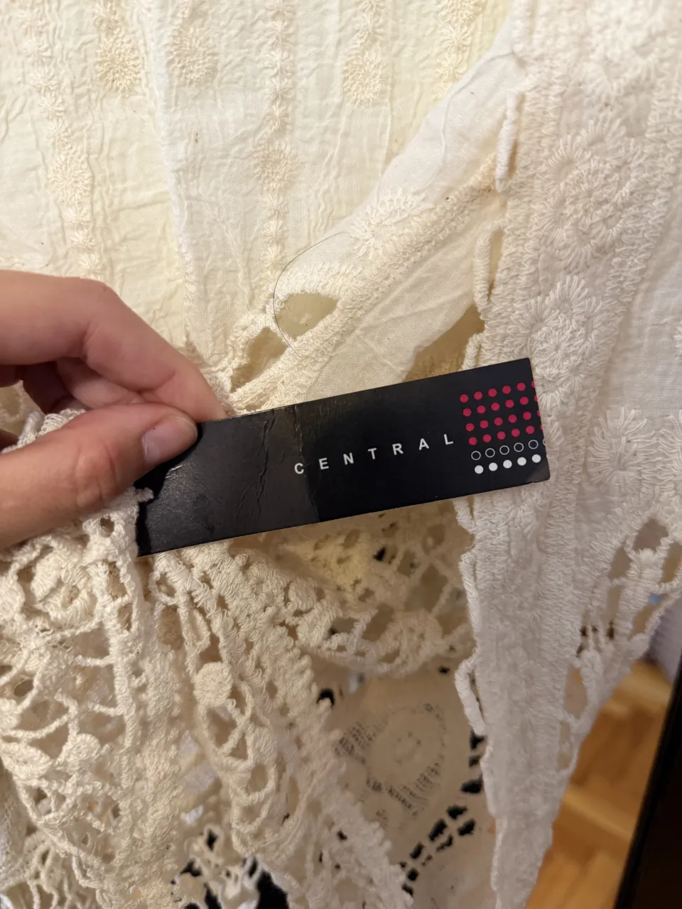 Cardigan central - imagen 4