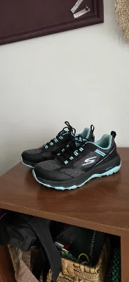Skechers