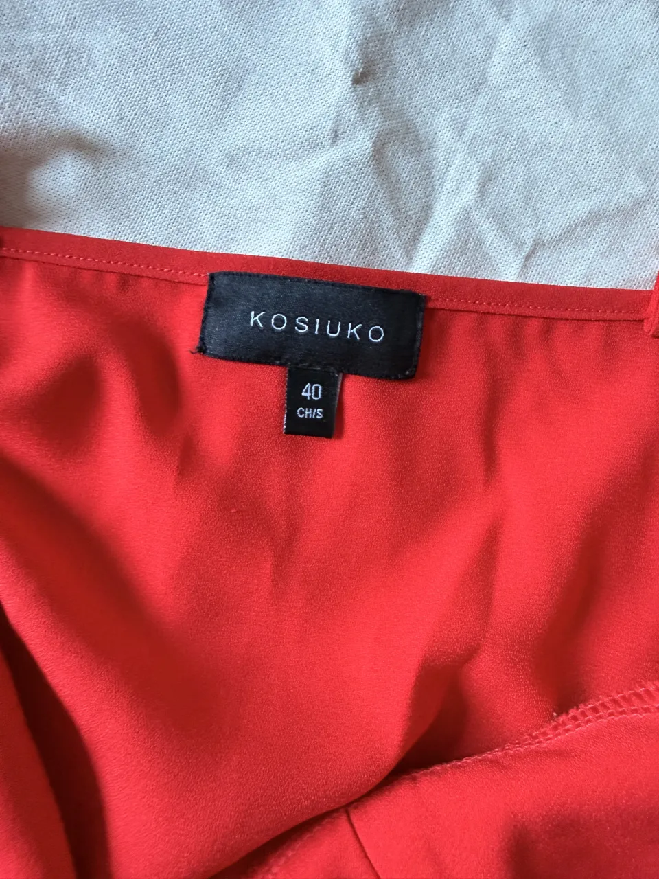 Top Kosiuko - imagen 3