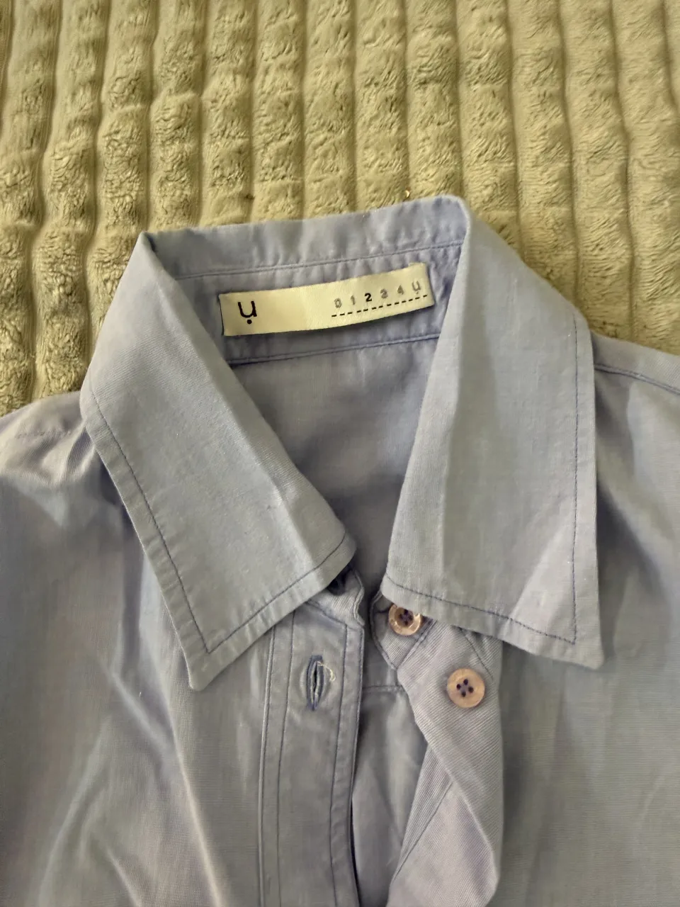 Camisa Uma - Vista 2