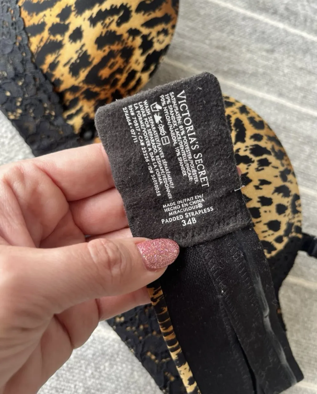 Corpiño Victoria's Secret - Vista 3