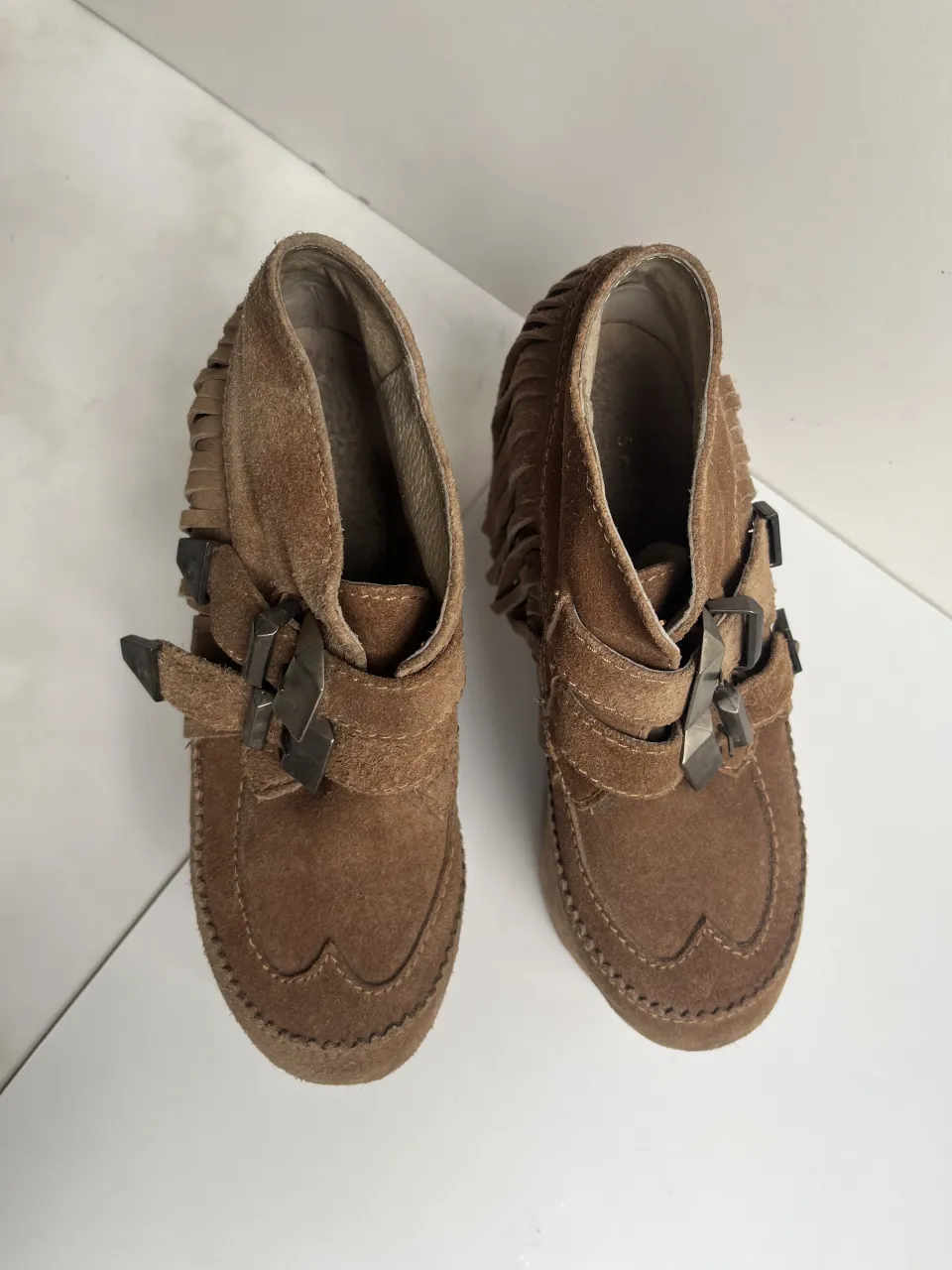 Borcegos Ricky Sarkany - Vista 4