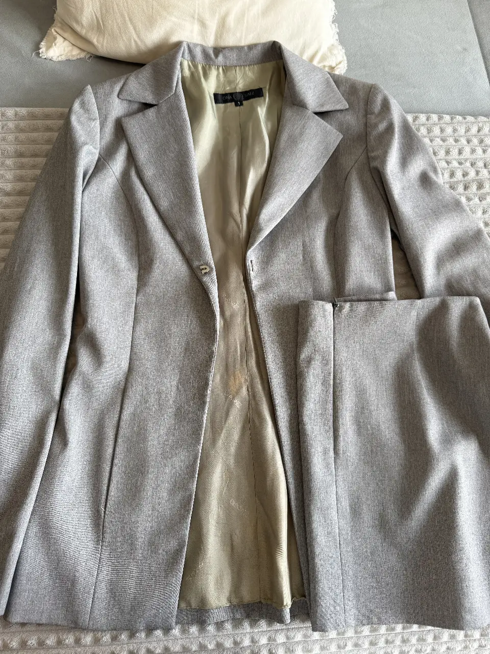 Blazer Ona Saez - imagen 3