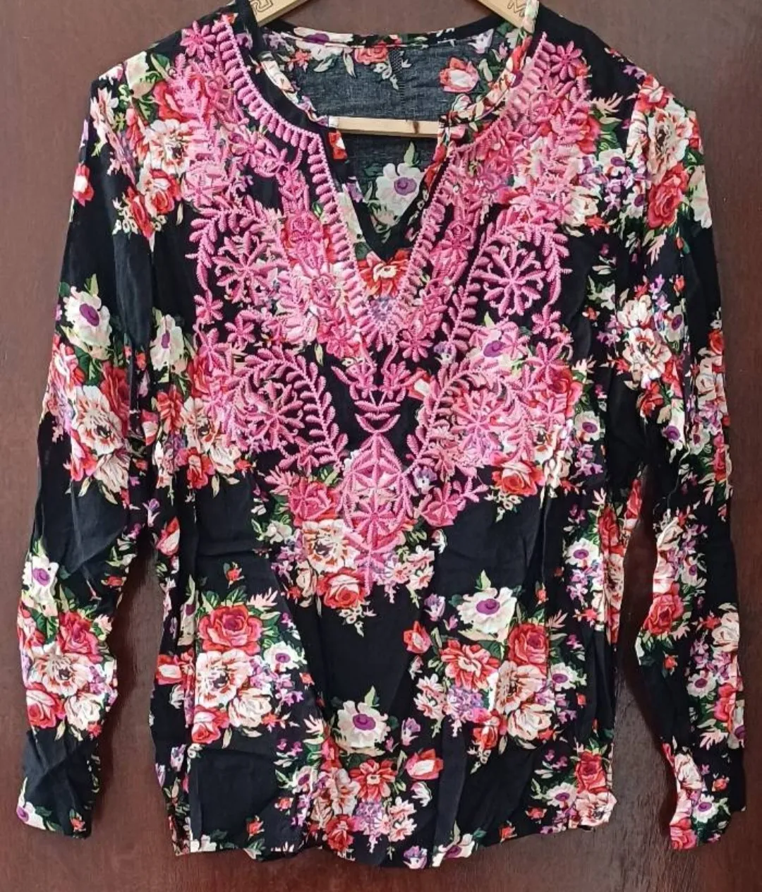 Remera Dearchi - imagen 1