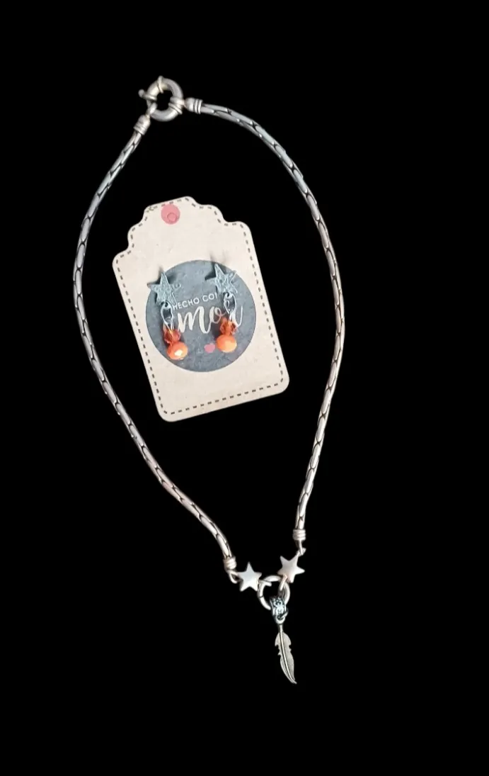 Collar A ≠ - imagen 1
