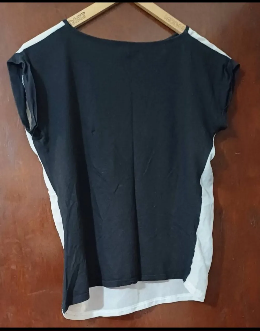 Remera A ≠ miniatura 2