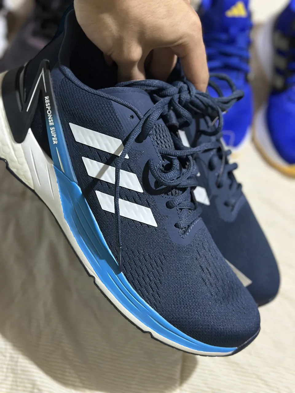 Zapatillas adidas - imagen 1