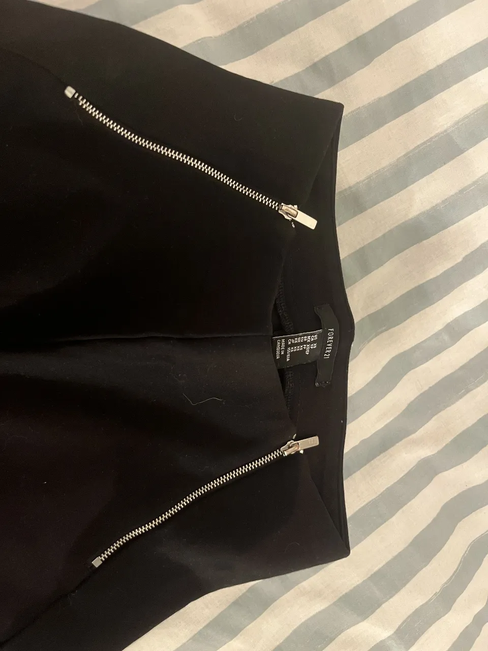 Pantalón Forever 21 - imagen 3