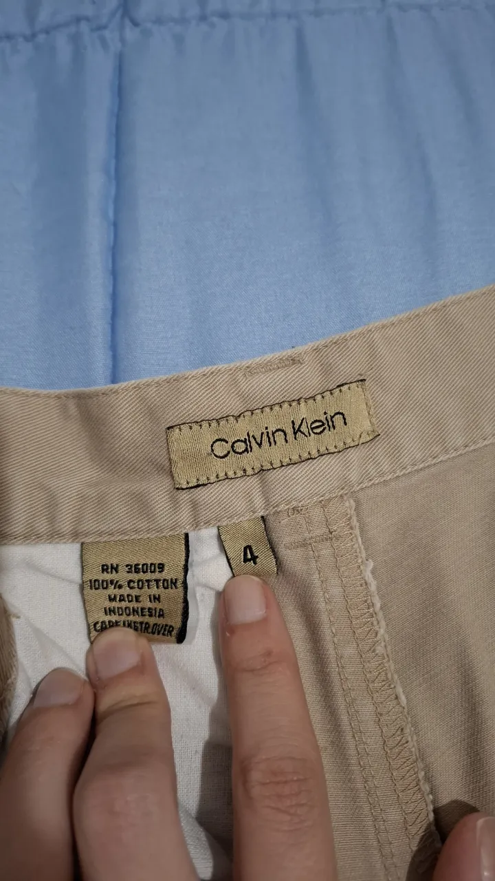 Short Calvin Klein - imagen 2