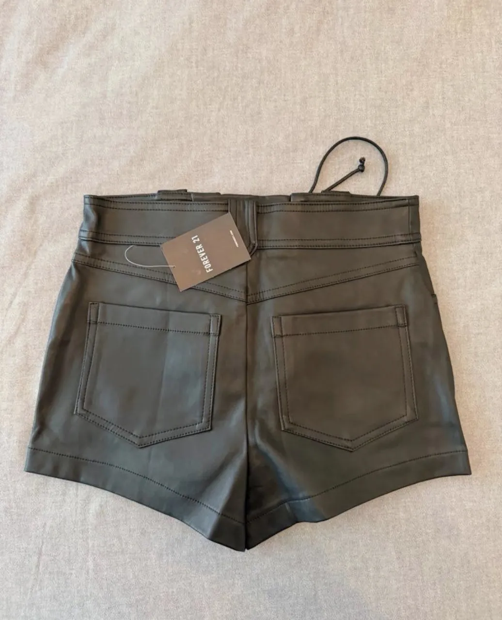 Short Forever 21 - imagen 2