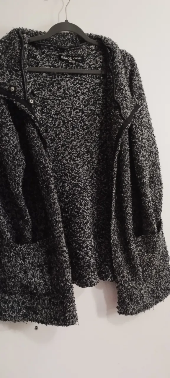 Cardigan Image woman - imagen 3